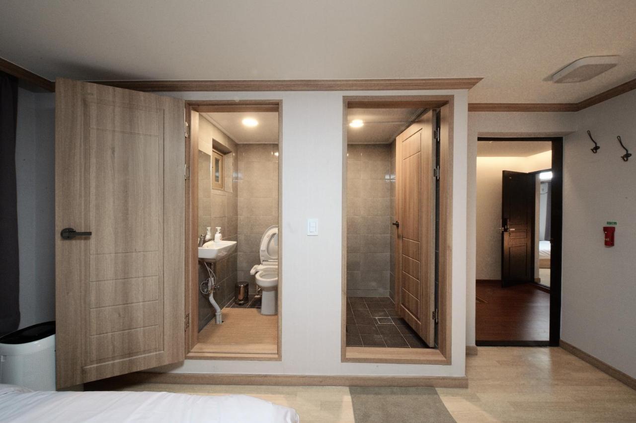 Y's House 2* Seul